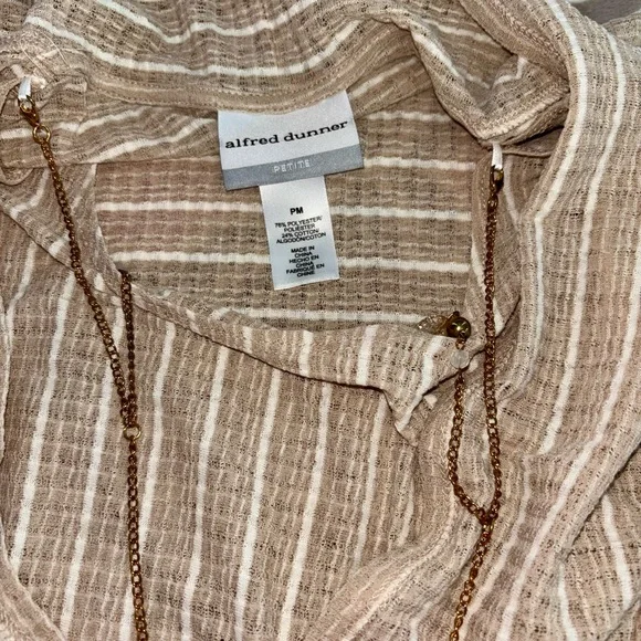 Alfred Dunner Cream White Petite Medium Latte Stripe Twinset Top w/ Necklace NWT - Picture 5 of 12